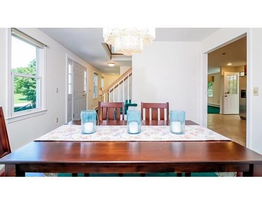 13 Henrys Path, Upton, MA 01568 photo 8