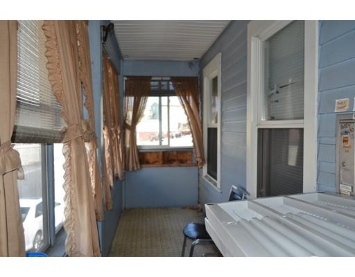 41 Suffolk St, Worcester, MA 01604 photo 17