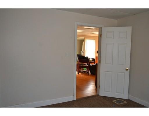 41 Suffolk St, Worcester, MA 01604 photo 12