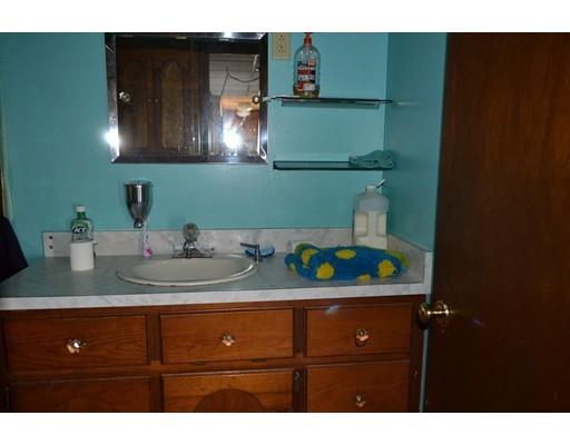 41 Suffolk St, Worcester, MA 01604 photo 10