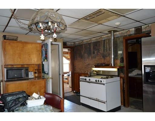 41 Suffolk St, Worcester, MA 01604 photo 8