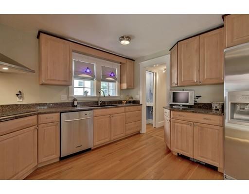 14 Intervale Ter, Reading, MA 01867 photo 4