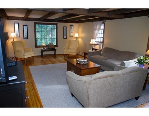 22 Wright Pl, Wilbraham, MA 01095 photo 8