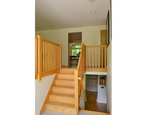 5 Lothrop Rd, Acton, MA 01720 photo 3