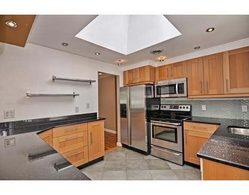 8 Mitchell St, Sharon, MA 02067 photo 7