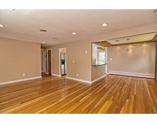 8 Mitchell St, Sharon, MA 02067 photo 12
