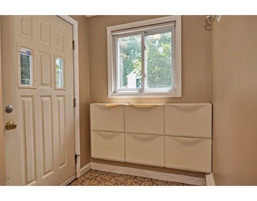 8 Mitchell St, Sharon, MA 02067 photo 2