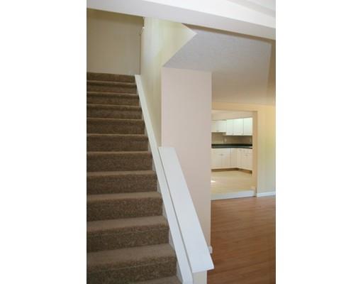 13 Groveton, Springfield, MA 01118 photo 9