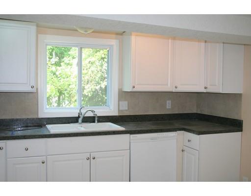 13 Groveton, Springfield, MA 01118 photo 3