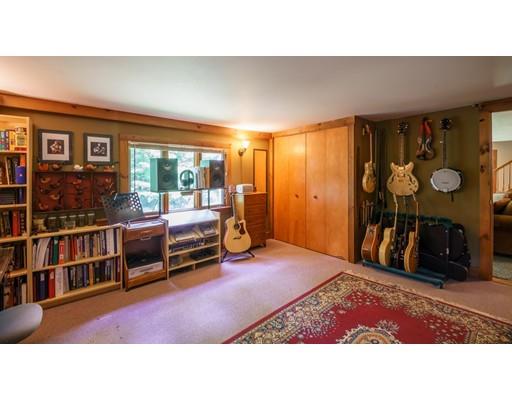 49 Webb St, Middleton, MA 01949 photo 14