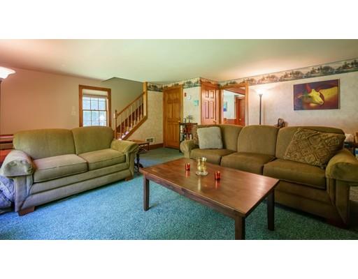 49 Webb St, Middleton, MA 01949 photo 13