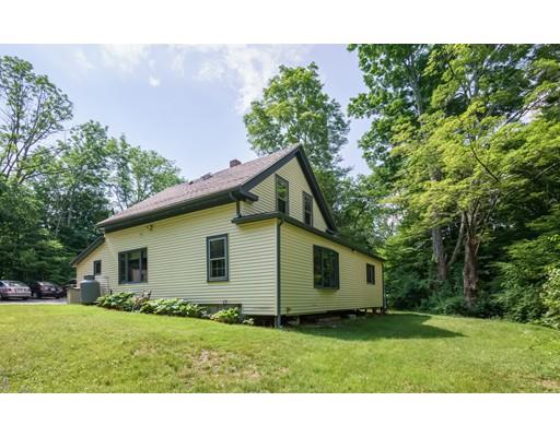 49 Webb St, Middleton, MA 01949 photo 4