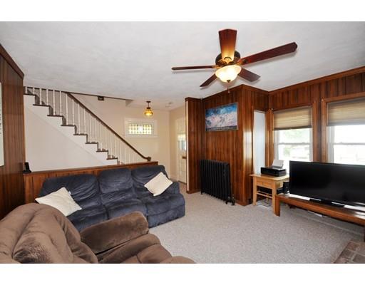 47 Thompson St, Maynard, MA 01754 photo 2
