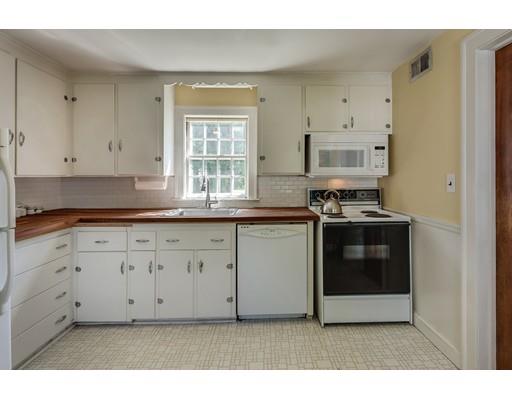 22 Beacon St, Beverly, MA 01915 photo 13