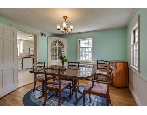 22 Beacon St, Beverly, MA 01915 photo 9