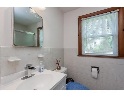 100 Flint St, Springfield, MA 01129 photo 11