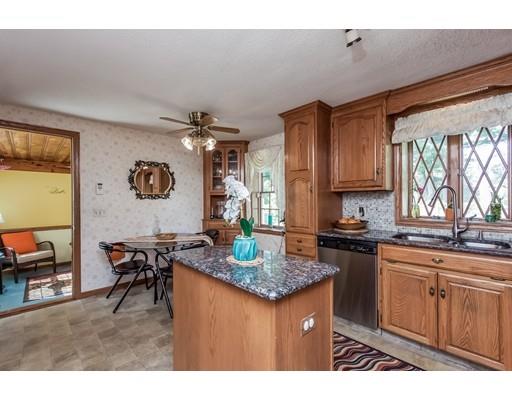 100 Flint St, Springfield, MA 01129 photo 7