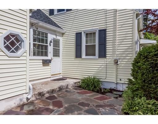100 Flint St, Springfield, MA 01129 photo 4