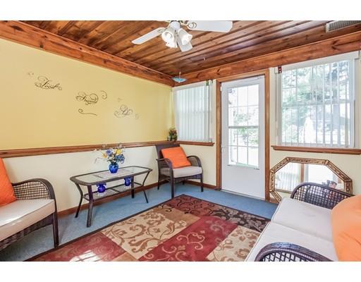 100 Flint St, Springfield, MA 01129 photo 5