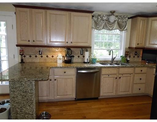 2 Durso Ave, Methuen, MA 01844 photo 3