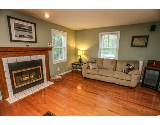 123 Fordway Ext, Derry, NH 03038 photo 10
