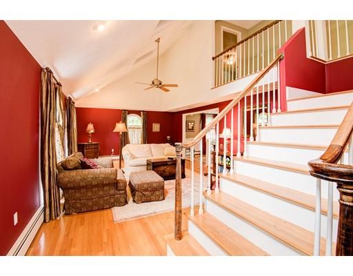 3 Deer Haven Rd, Beverly, MA 01915 photo 2