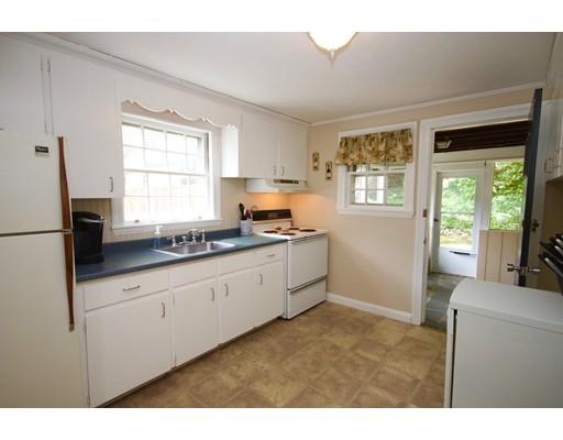 27 Chute Rd, Dedham, MA 02026 photo 8