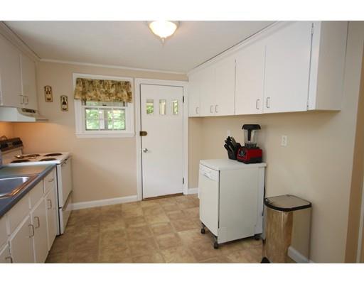 27 Chute Rd, Dedham, MA 02026 photo 9