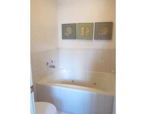16 Carnation Cir #B, Reading, MA 01867 photo 13