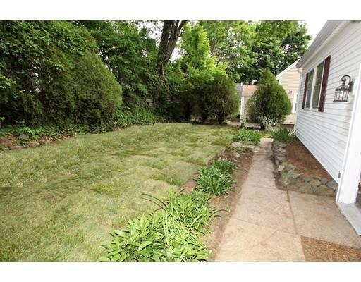8 Elliott St, Reading, MA 01867 photo 6