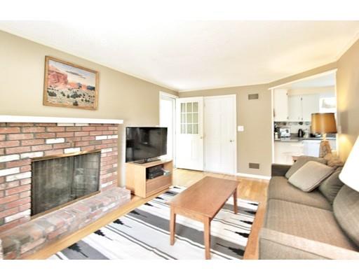 23 Willowbrook Dr, Framingham, MA 01702 photo 7
