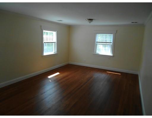5 Conrick Ln, Dover, MA 02030 photo 11
