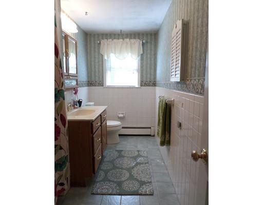 7 Hidden Valley Rd, Lynnfield, MA 01940 photo 9