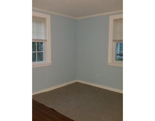 8 Douglas Ave, Beverly, MA 01915 photo 7