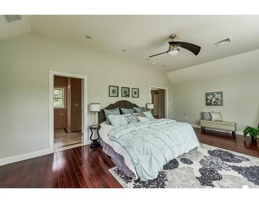 1024 Greendale Ave, Needham, MA 02492 photo 12