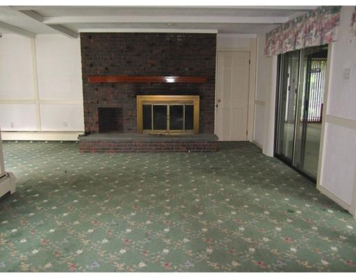 7 Tipert St, Danvers, MA 01923 photo 8
