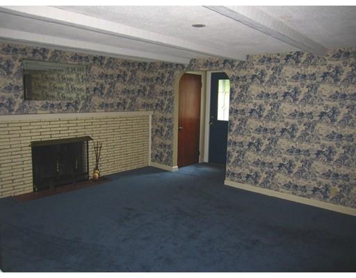 7 Tipert St, Danvers, MA 01923 photo 16
