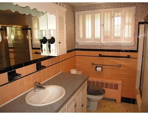7 Tipert St, Danvers, MA 01923 photo 19