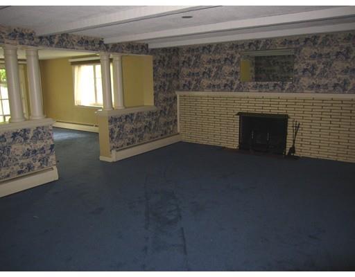 7 Tipert St, Danvers, MA 01923 photo 15