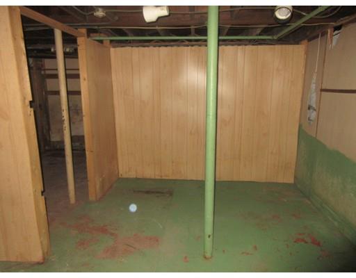 57 Exeter St, Lawrence, MA 01843 photo 13