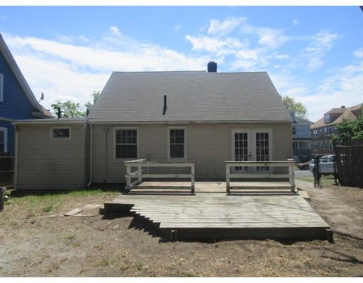 57 Exeter St, Lawrence, MA 01843 photo 3