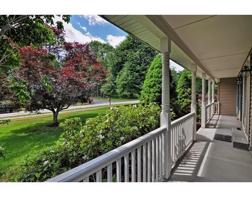 15 Reeve Rd, Sharon, MA 02067 photo 3