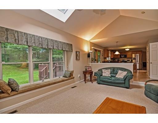 15 Reeve Rd, Sharon, MA 02067 photo 13