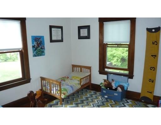 129 Park St, Easthampton, MA 01027 photo 21