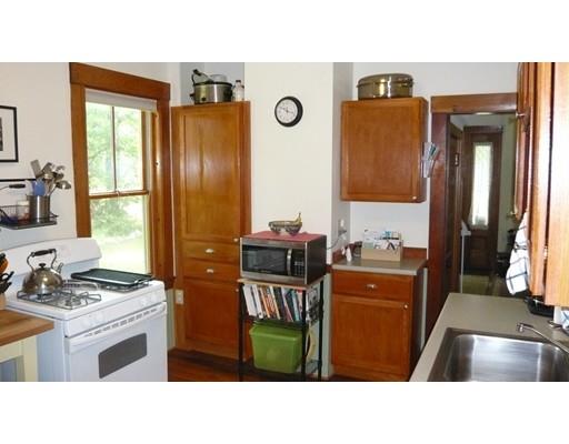 129 Park St, Easthampton, MA 01027 photo 7