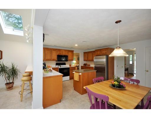 9 Windemere Dr, Acton, MA 01720 photo 11