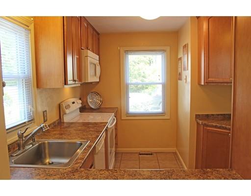 15 Ledgecrest Dr, Worcester, MA 01603 photo 2