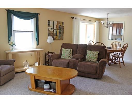 15 Ledgecrest Dr, Worcester, MA 01603 photo 9