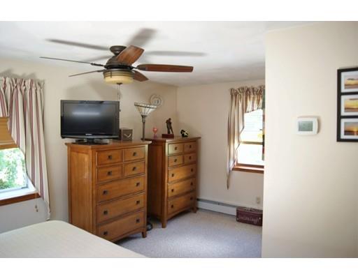 19 Clearview Ave, Gloucester, MA 01930 photo 13