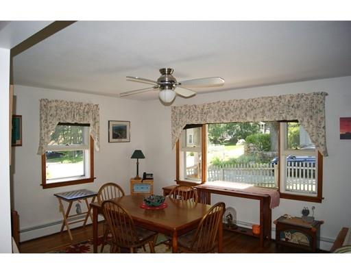 19 Clearview Ave, Gloucester, MA 01930 photo 4
